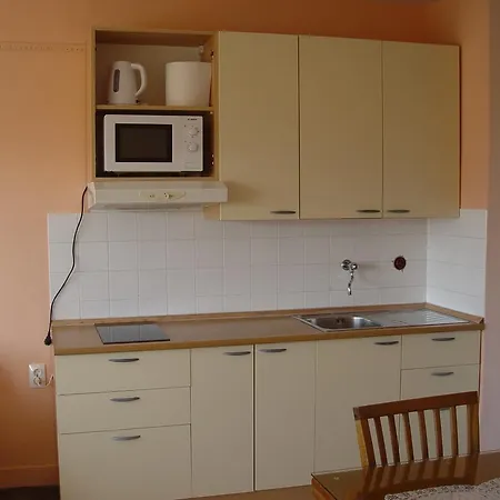 Apartment Maka *